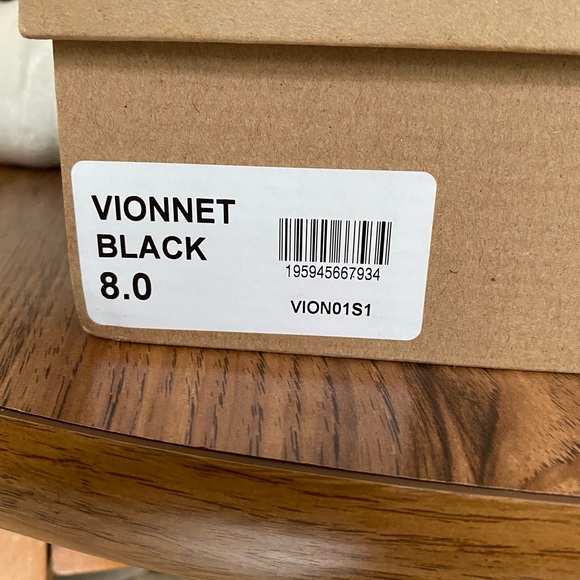 Steve Madden Heels - Picture 2 of 8